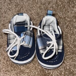 Plaid Baby Shoes - Navy and White